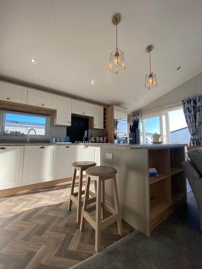 Sea View Beach Lodge Trecco Bay 3 Bedroom Porthcawl Exteriér fotografie